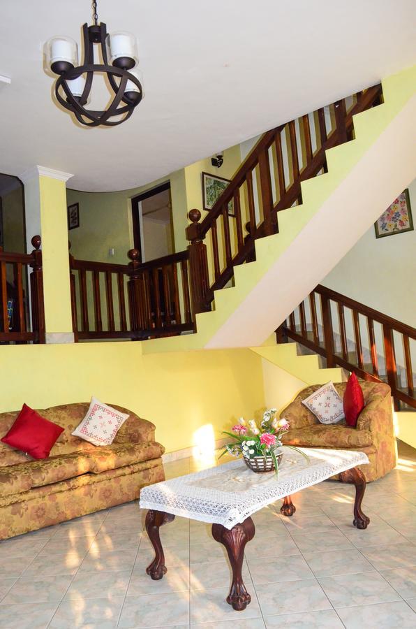 Villa Nine Канді Екстер'єр фото